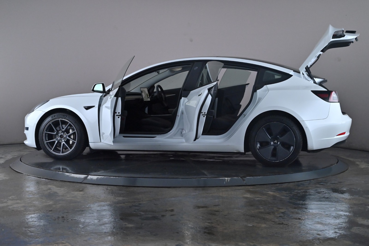 Used Tesla Model 3 2021 for sale - 76716536: Photo 52