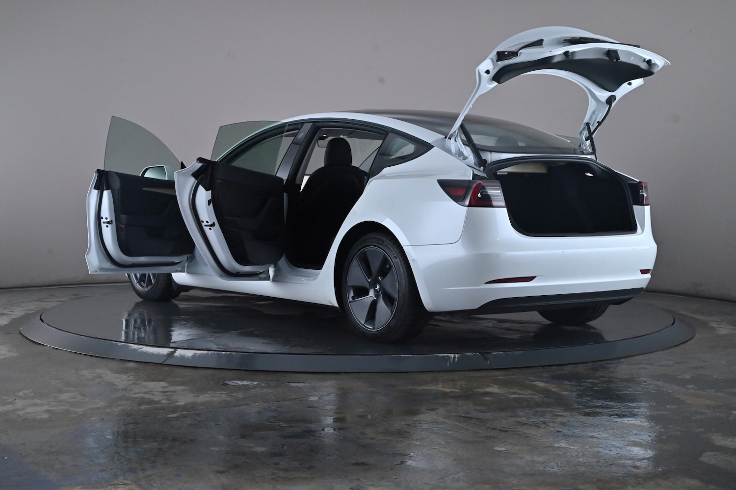 Used Tesla Model 3 2021 for sale - 76716536: Photo 56