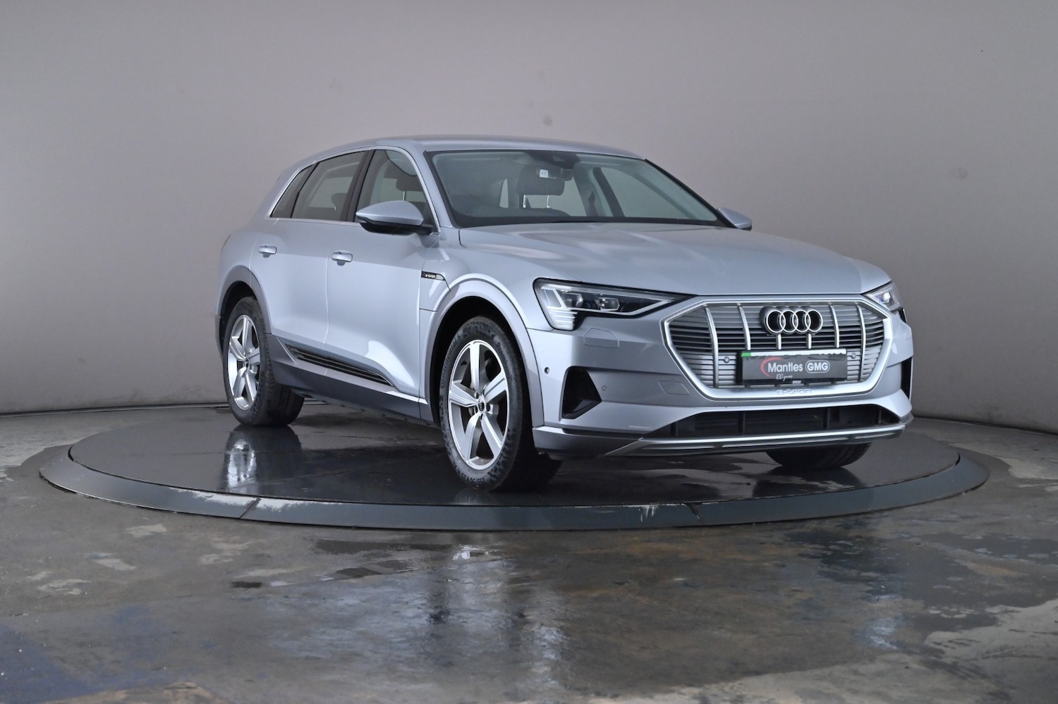 Used Audi e-tron 2022 for sale - 76667973: Photo 3