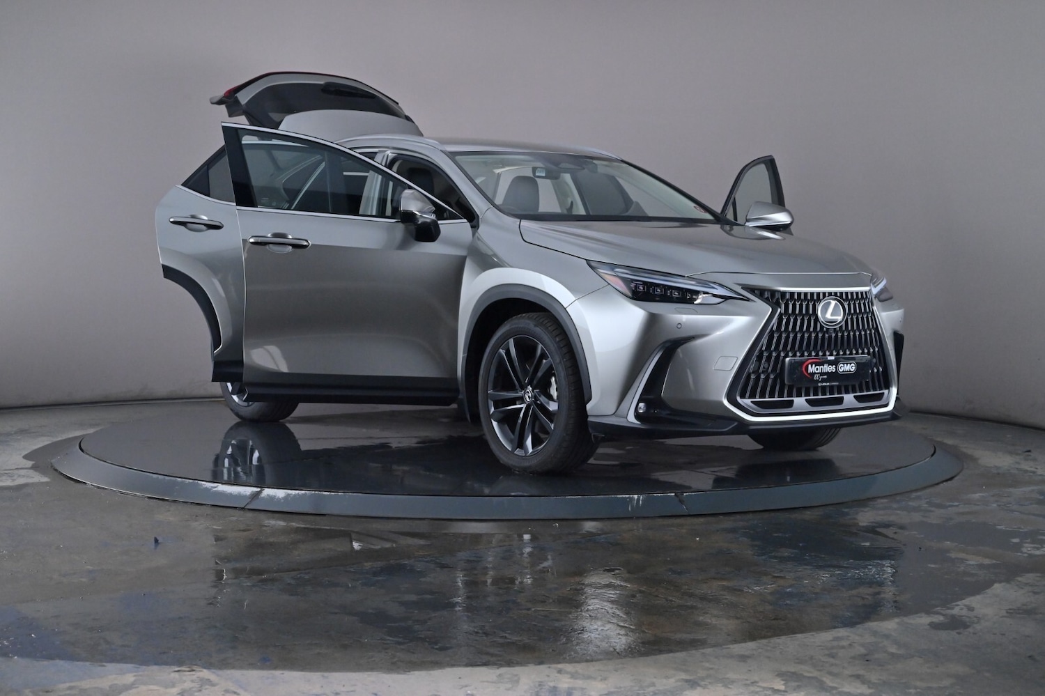 Used Lexus NX 2023 for sale - 76730412: Photo 43