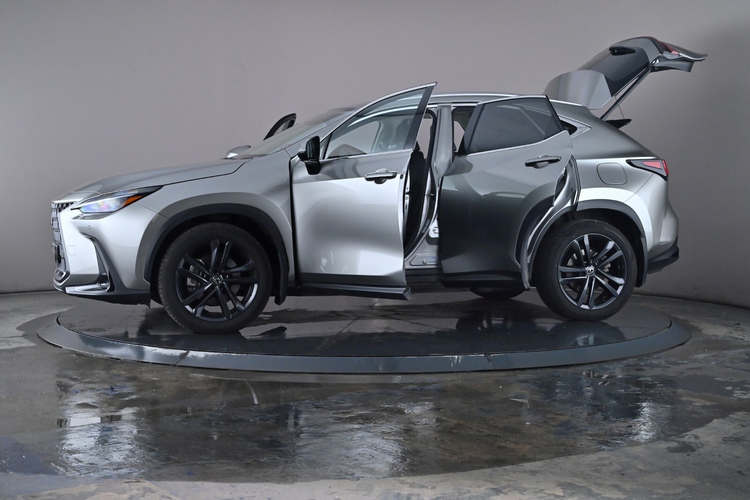 Used Lexus NX 2023 for sale - 76730412: Photo 54