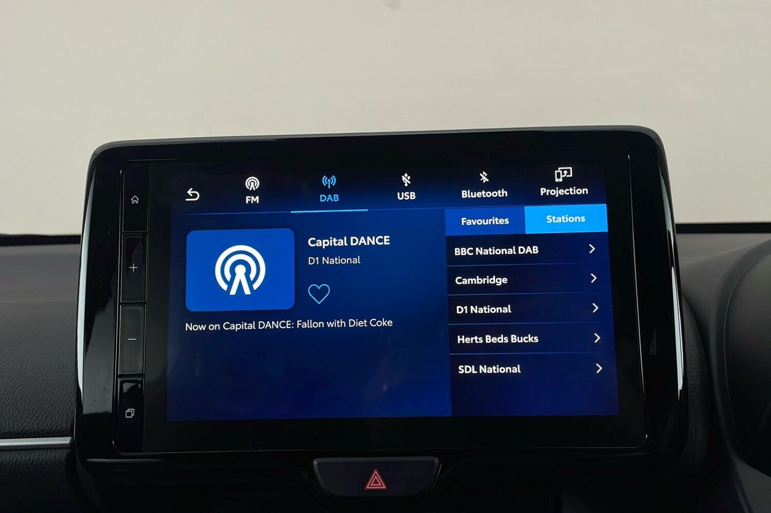 Used Toyota Yaris 2024 for sale - 77020533: Photo 17