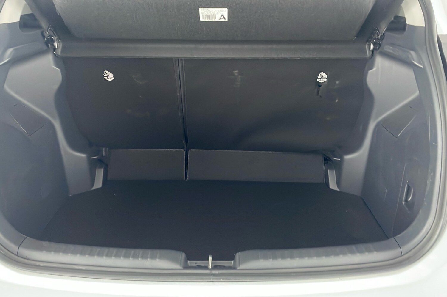 Used Toyota Yaris 2024 for sale - 77020533: Photo 23