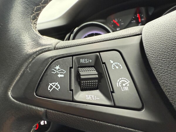 Used Vauxhall Insignia for sale - 76325986: Photo 12