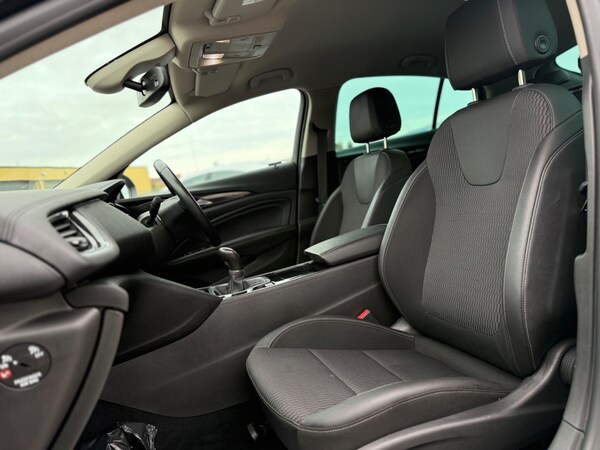 Used Vauxhall Insignia for sale - 76325986: Photo 19