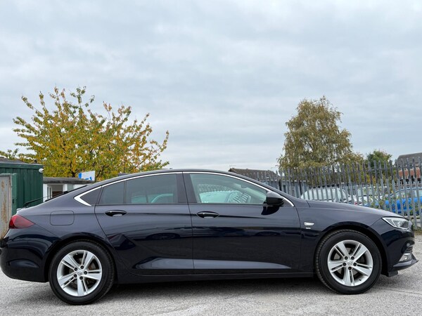 Used Vauxhall Insignia for sale - 76325986: Photo 6