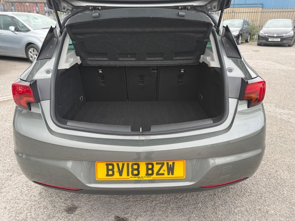 Used Vauxhall Astra 2018 for sale - 75769862: Photo 20