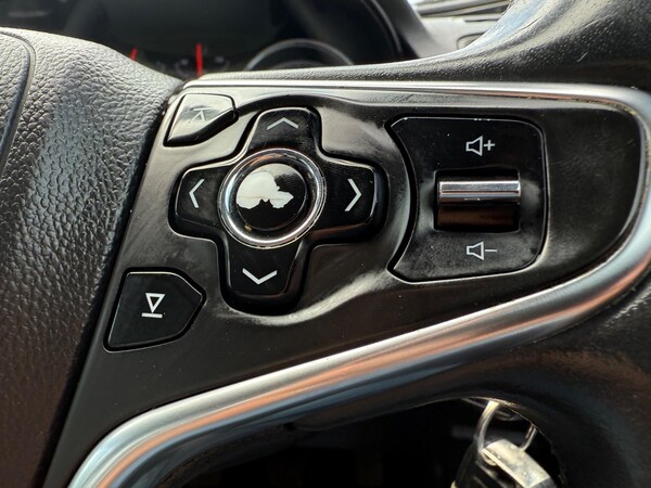 Used Vauxhall Insignia 2015 for sale - 75678051: Photo 14