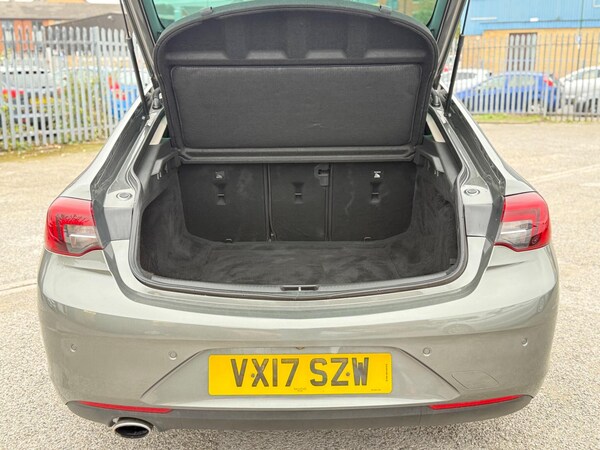 Used Vauxhall Insignia 2017 for sale - 76295898: Photo 20