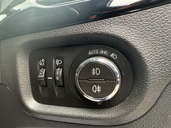 Used Vauxhall Astra 2016 for sale - 75677784: Photo 11