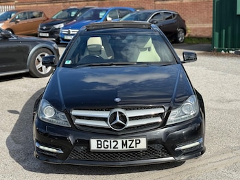 Used Mercedes-Benz C-Class 2012 for sale - 75677735: Photo