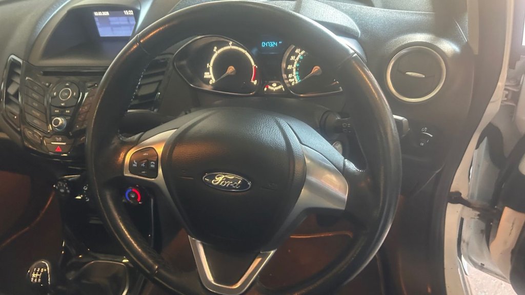 Used Ford Fiesta 2015 for sale - 77771000: Photo 5