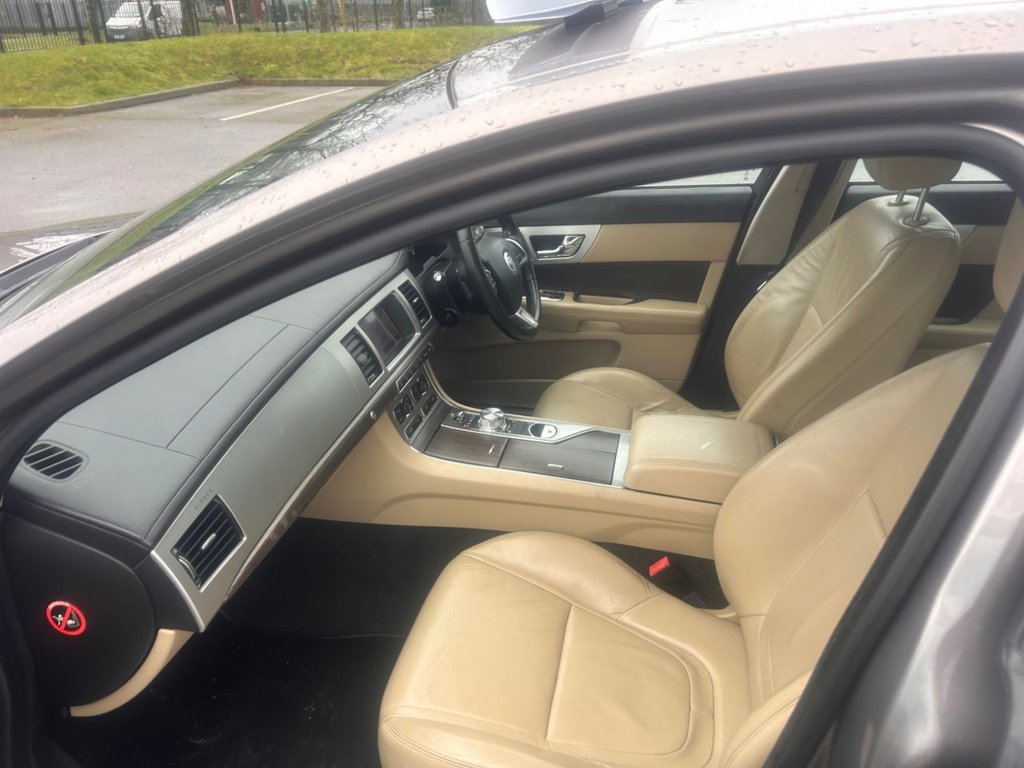 Used Jaguar XF 2012 for sale - 77399766: Photo 6