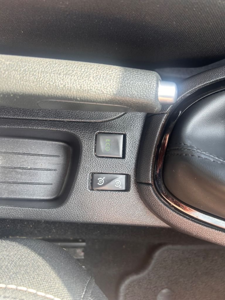 Used Renault Clio 2025 for sale - 77369338: Photo 5