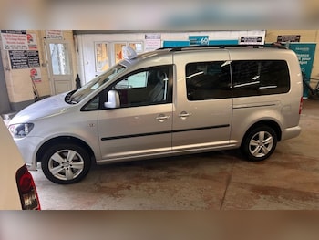 Used Volkswagen Caddy Maxi Life 2015 for sale - 77697864: Photo