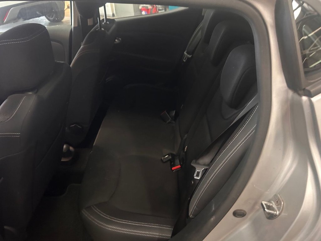 Used Renault Clio 2025 for sale - 77369325: Photo 6