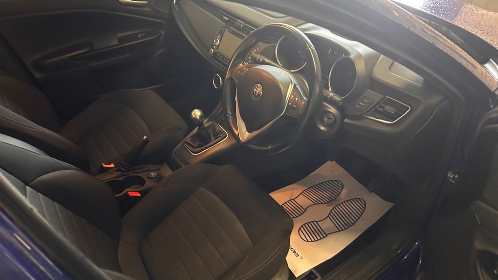 Used Alfa Romeo Giulietta 2017 for sale - 77636651: Photo 2