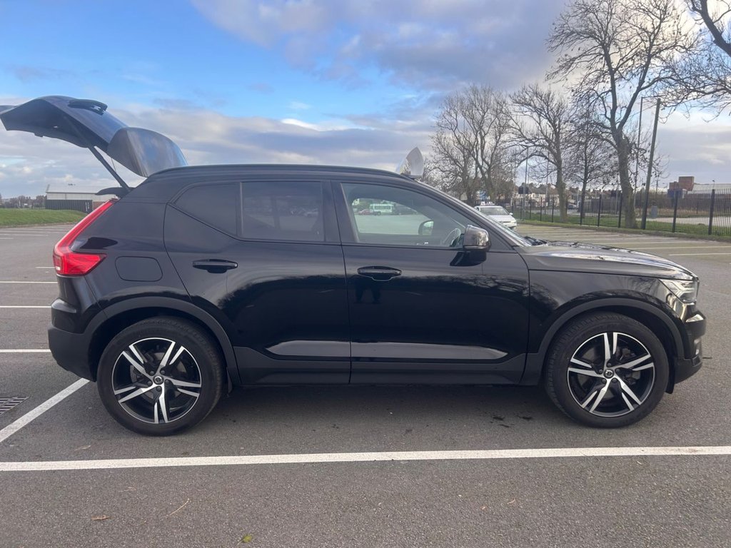 Used Volvo XC40 2021 for sale - 77368941: Photo 8