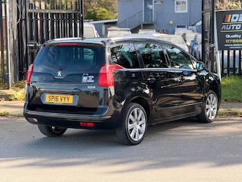 Used Peugeot 5008 2016 for sale - 79847141: Photo