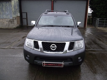 Used Nissan Navara 2012 for sale - 76807812: Photo