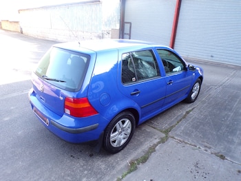 Used Volkswagen Golf 2002 for sale - 78389727: Photo