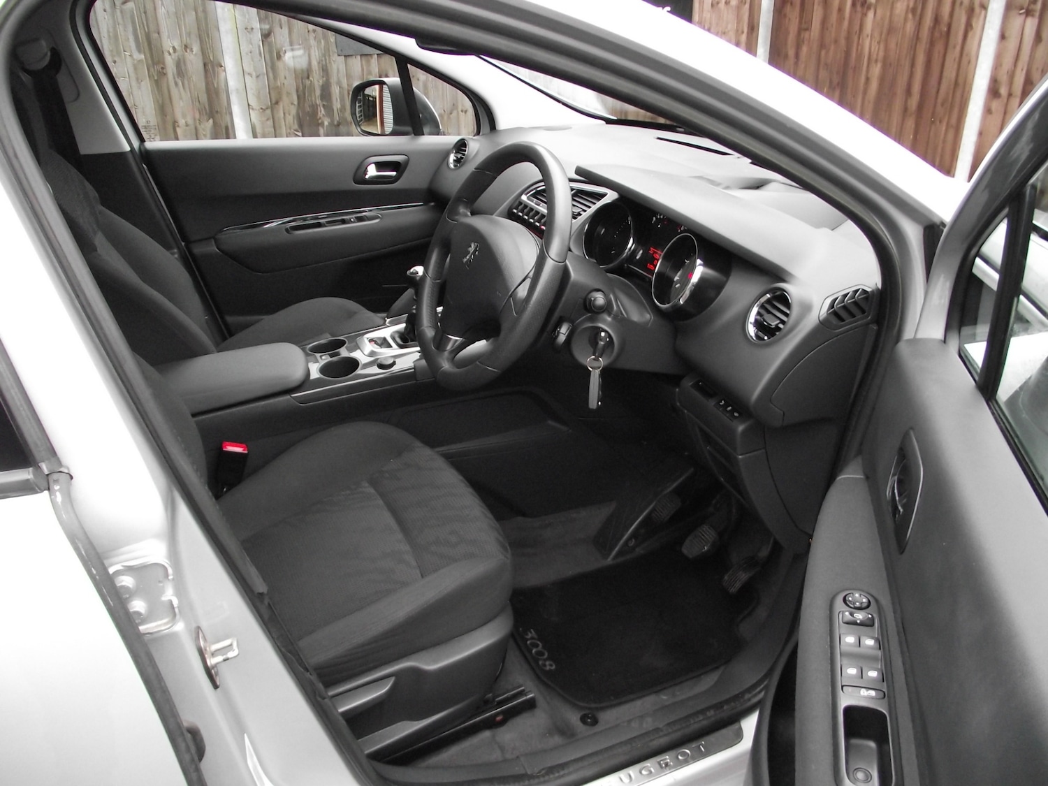 Used Peugeot 3008 2013 for sale - 76807990: Photo 14