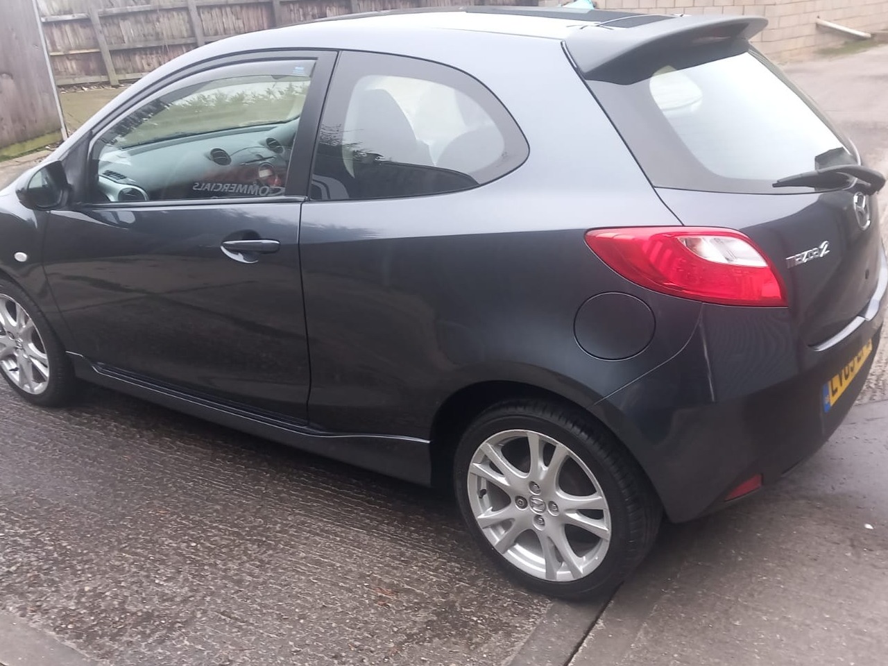 Used Mazda Mazda2 2009 for sale - 77501261: Photo 5