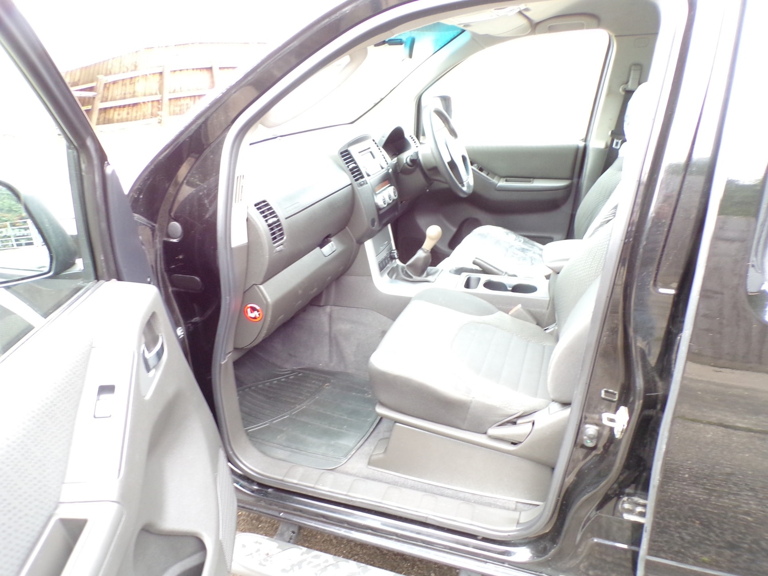Used Nissan Navara 2013 for sale - 77901247: Photo 13
