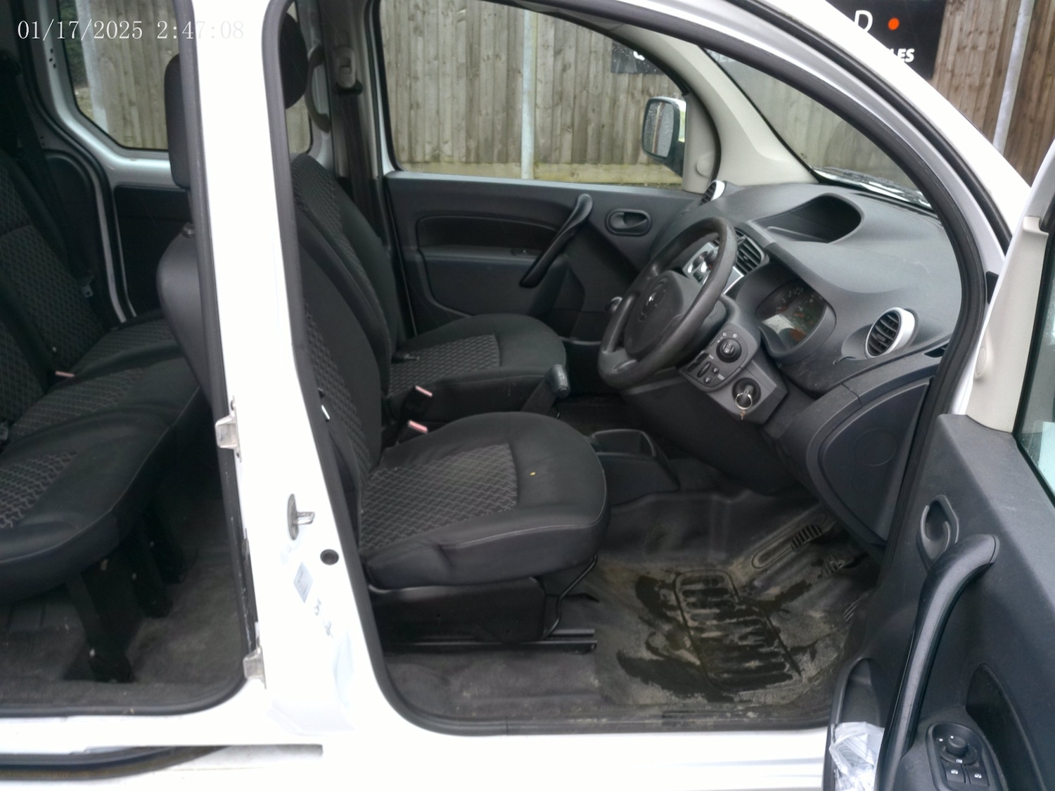 Used Renault Kangoo 2011 for sale - 77689320: Photo 4