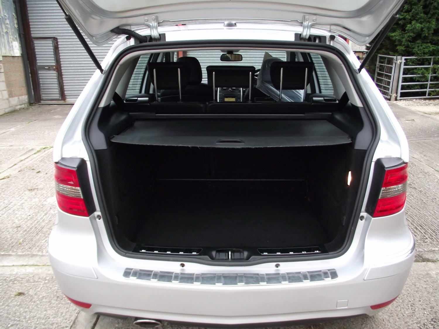 Used Mercedes-Benz B Class 2011 for sale - 76231361: Photo 11