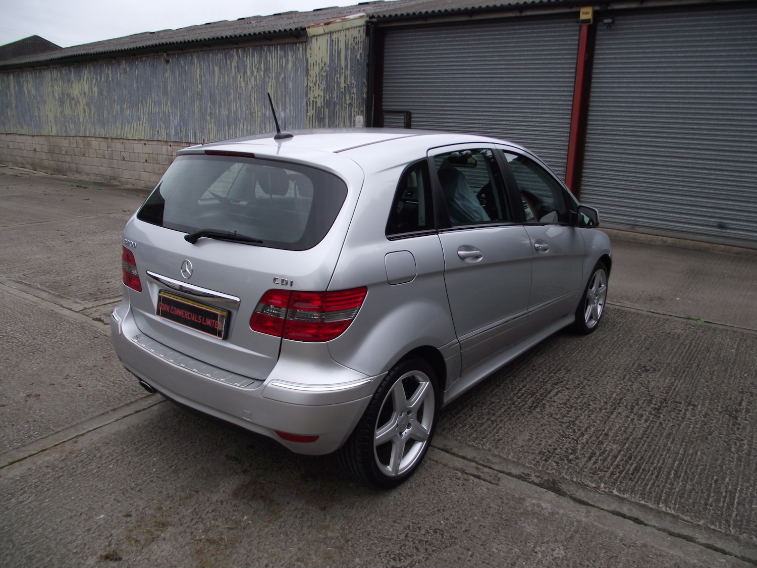 Used Mercedes-Benz B Class 2011 for sale - 76231361: Photo 8