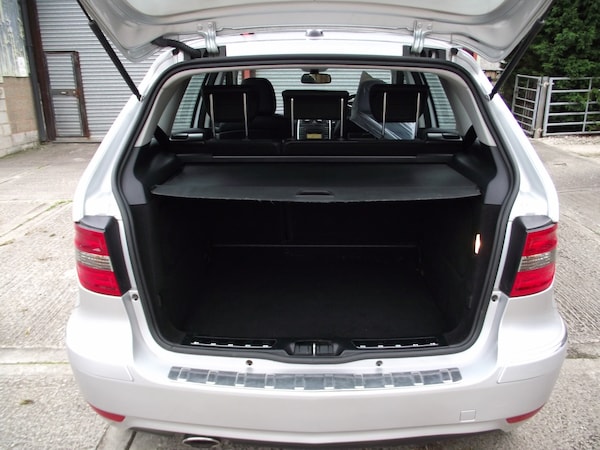 Used Mercedes-Benz B-Class 2011 for sale - 76231361: Photo 9