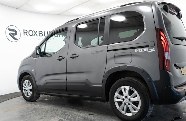 Used Peugeot Rifter 2021 for sale - 76210051: Photo 17