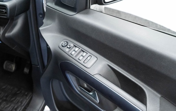 Used Peugeot Rifter 2021 for sale - 76210051: Photo 22
