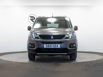 Used Peugeot Rifter 2021 for sale - 76210051: Photo 2