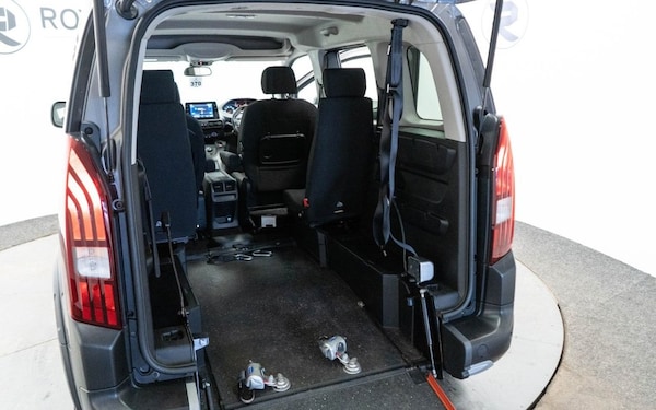 Used Peugeot Rifter 2021 for sale - 76210051: Photo 34