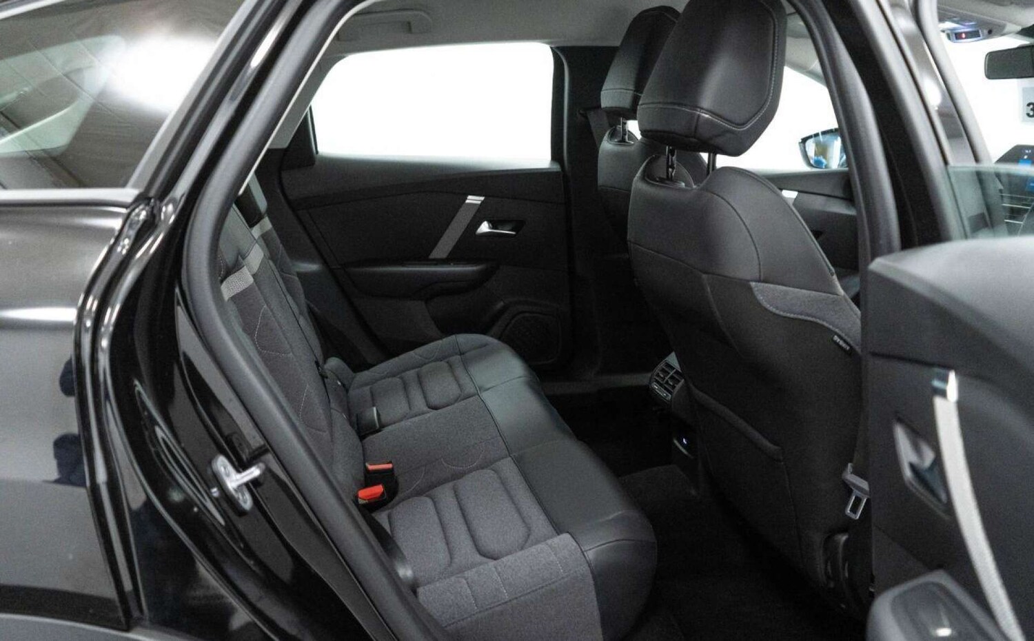 Used Citroen C4 2022 for sale - 77930627: Photo 32