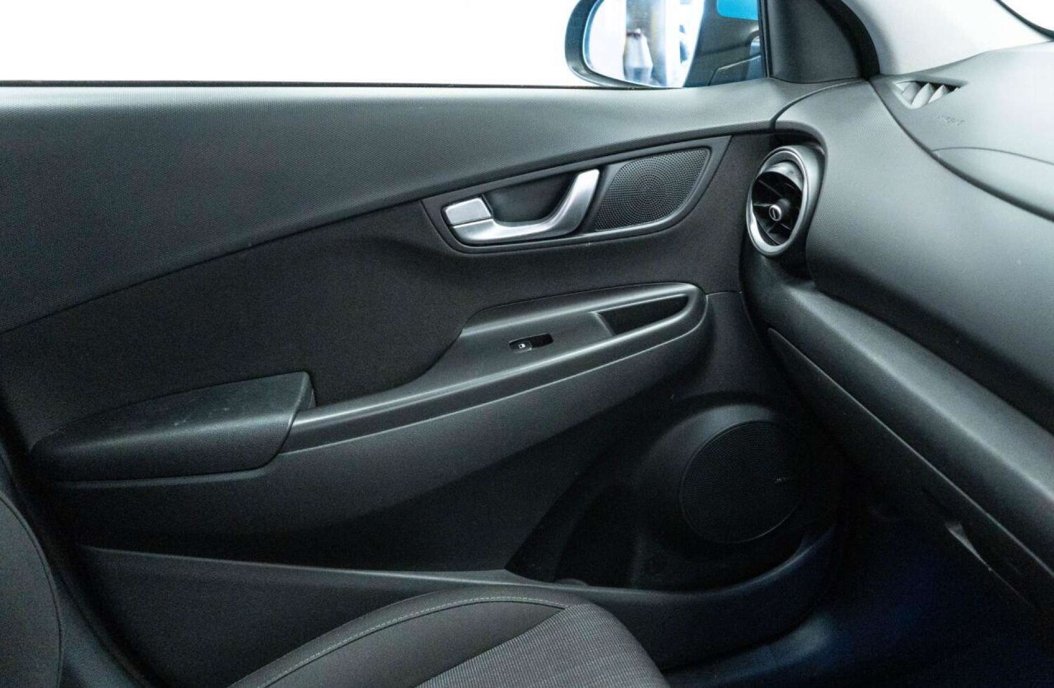 Used Hyundai KONA 2022 for sale - 77930792: Photo 29