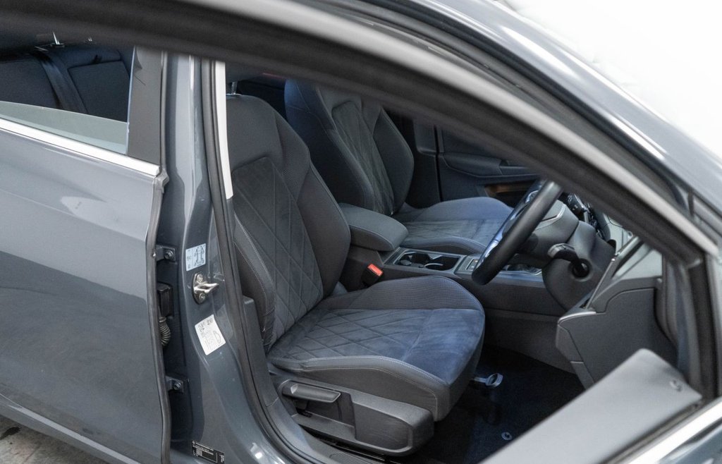 Used Volkswagen Golf 2020 for sale - 76345129: Photo 18