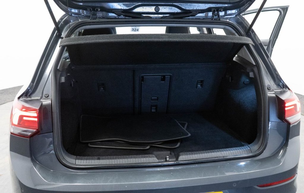 Used Volkswagen Golf 2020 for sale - 76345129: Photo 30