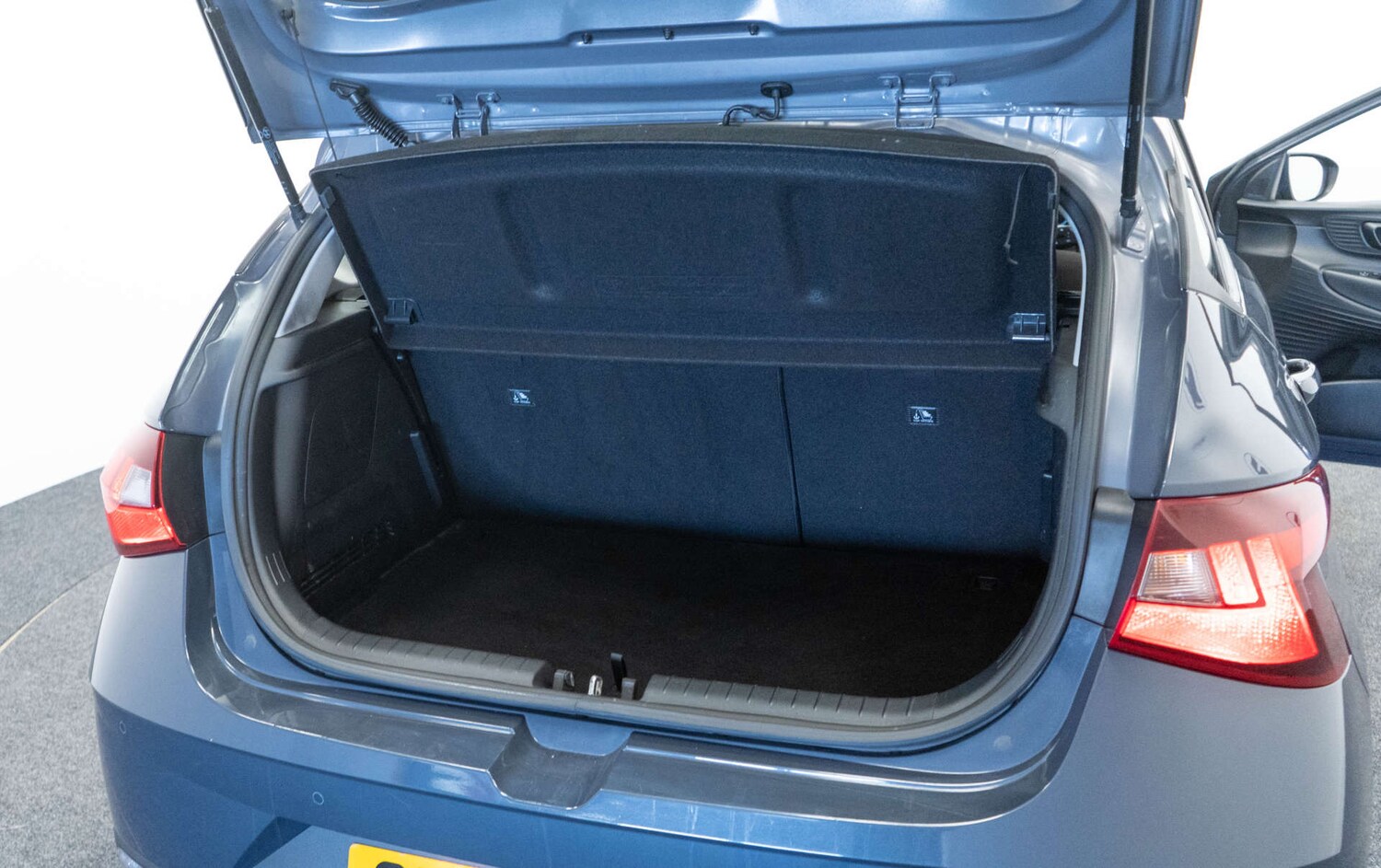 Used Hyundai i20 2023 for sale - 77930678: Photo 37