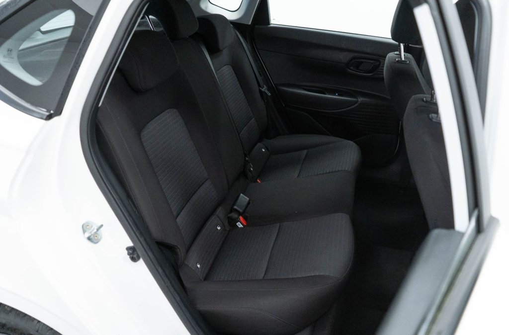 Used Hyundai i20 2022 for sale - 77407816: Photo 33