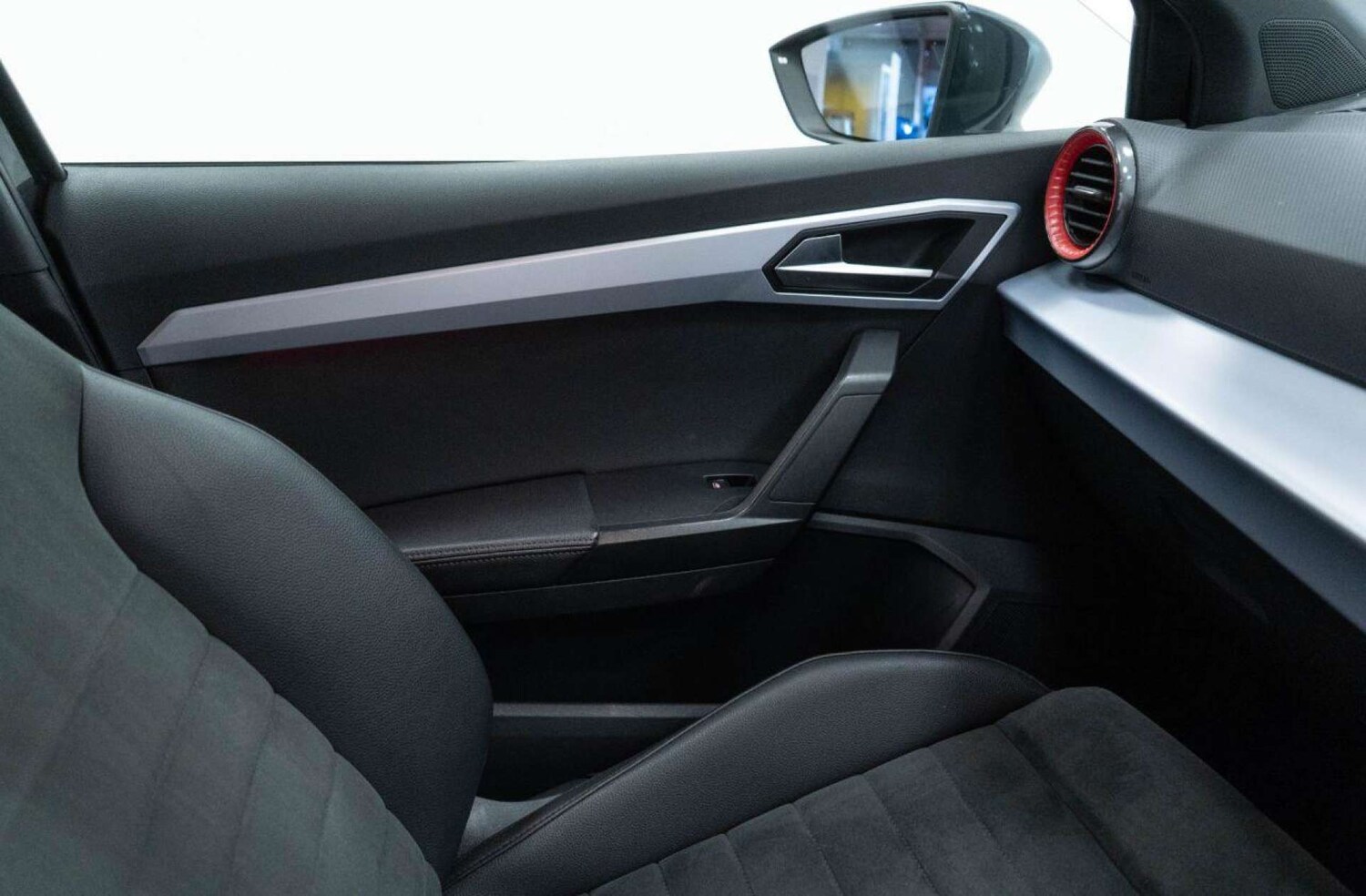 Used SEAT Arona 2023 for sale - 77930787: Photo 31