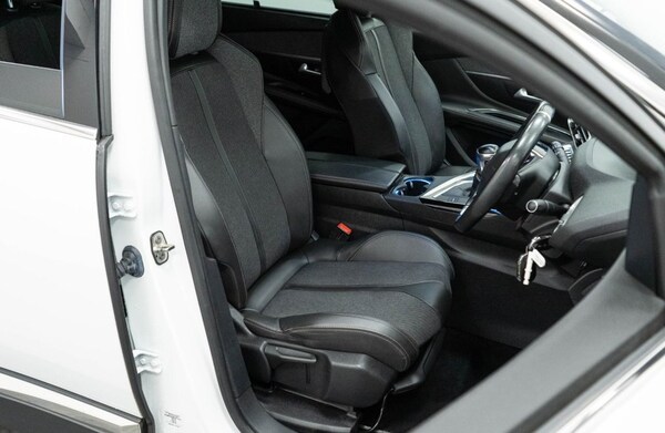 Used Peugeot 5008 2020 for sale - 76235559: Photo 20