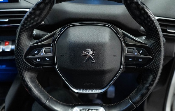 Used Peugeot 5008 2020 for sale - 76235559: Photo 22
