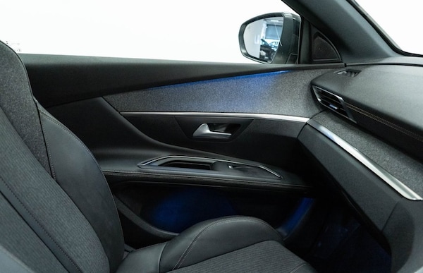 Used Peugeot 5008 2020 for sale - 76235559: Photo 28