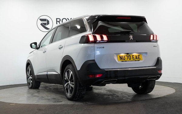 Used Peugeot 5008 2020 for sale - 76235559: Photo 5