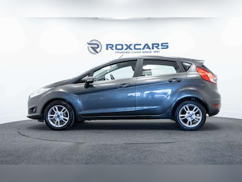 Used Ford Fiesta 2017 for sale - 78629860: Photo