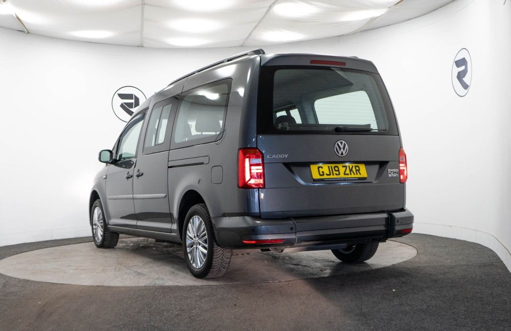 Used Volkswagen Caddy Maxi Life 2019 for sale - 77394528: Photo 5