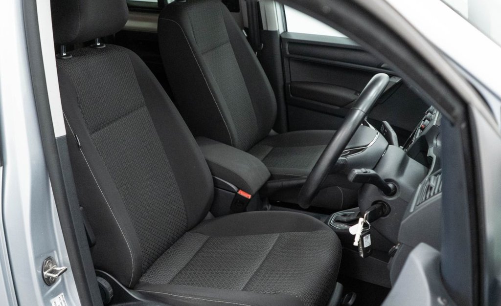 Used Volkswagen Caddy Maxi Life 2018 for sale - 76406376: Photo 19